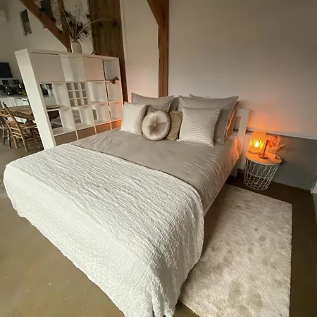 / De Rozeboom Bed & Breakfast *