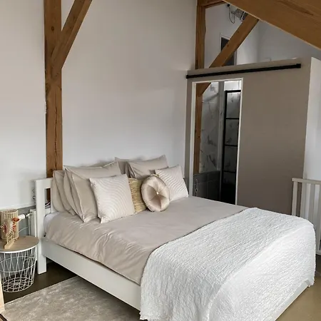 / De Rozeboom Bed & Breakfast