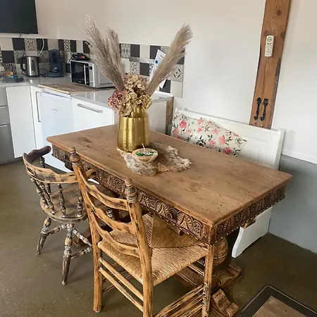 לינה וארוחת בוקר / De Rozeboom Steenbergen (North Brabant)