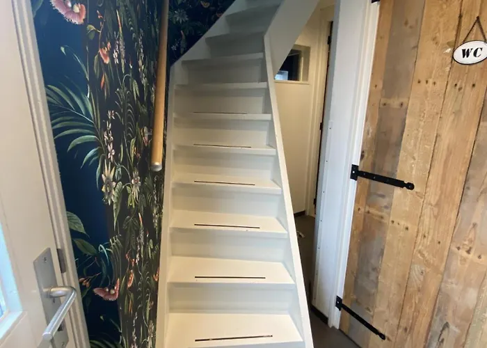 / De Rozeboom Bed and Breakfast