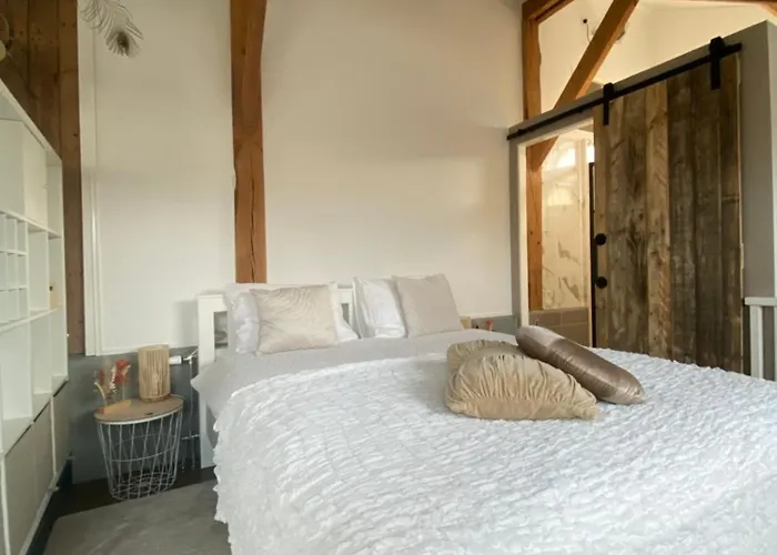 Bed and Breakfast / De Rozeboom